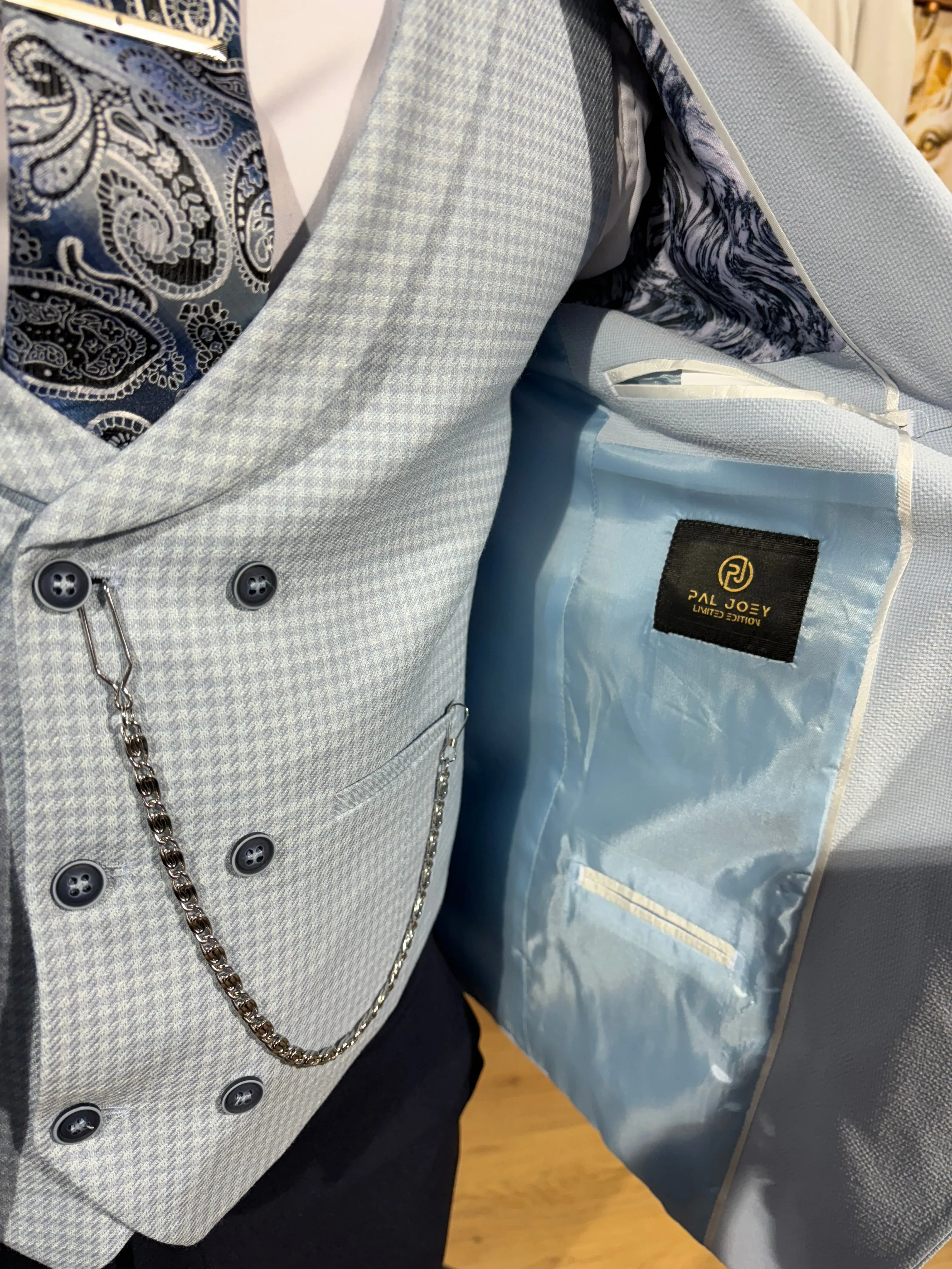 Edinburgh - Light Blue 3 Piece Suit