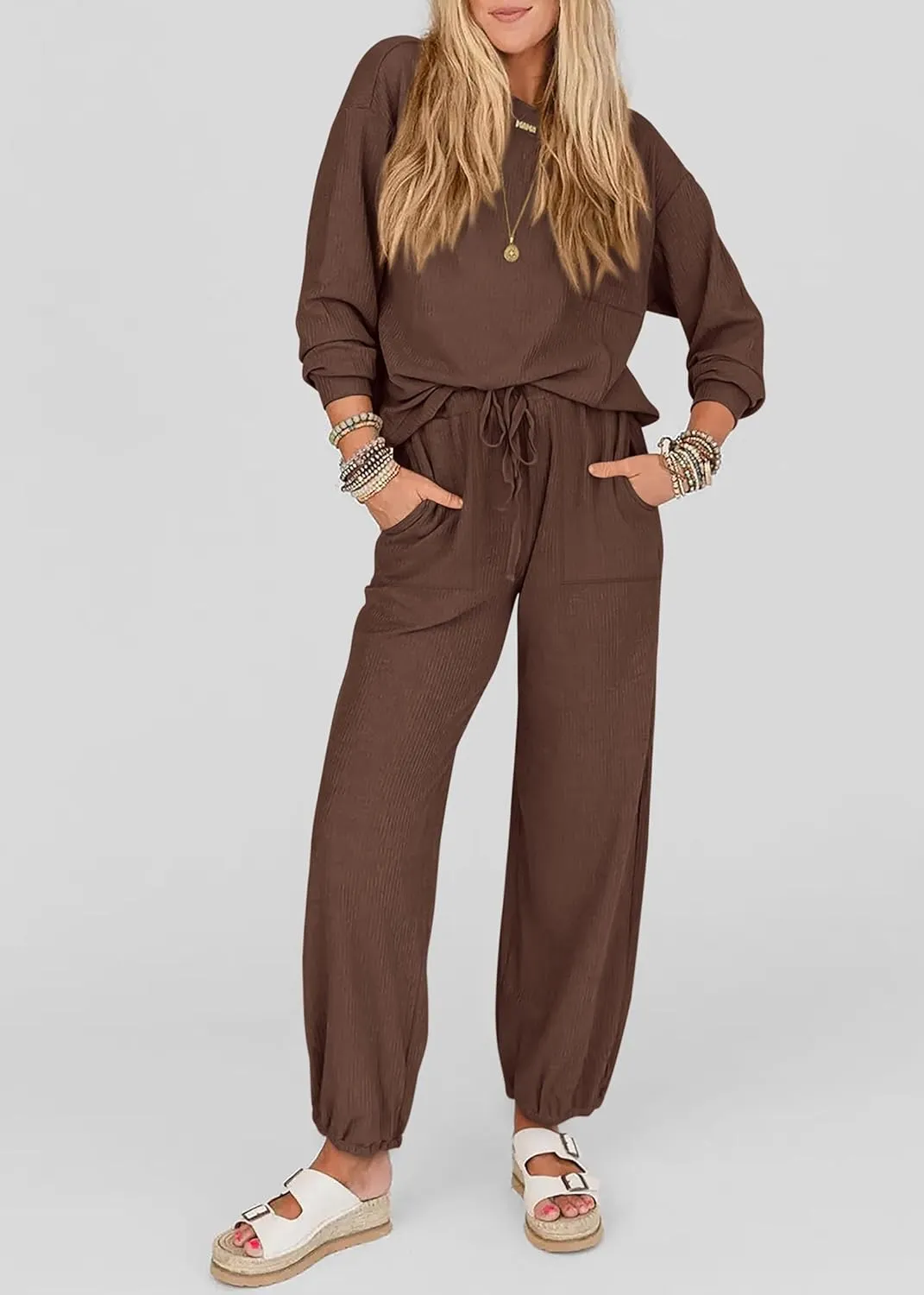KIRUNDO Lounge Sets for Women Travel Airport Outfits Lightweight Tops Drawstring Pants Tracksuit Jogger Set Postpartum
