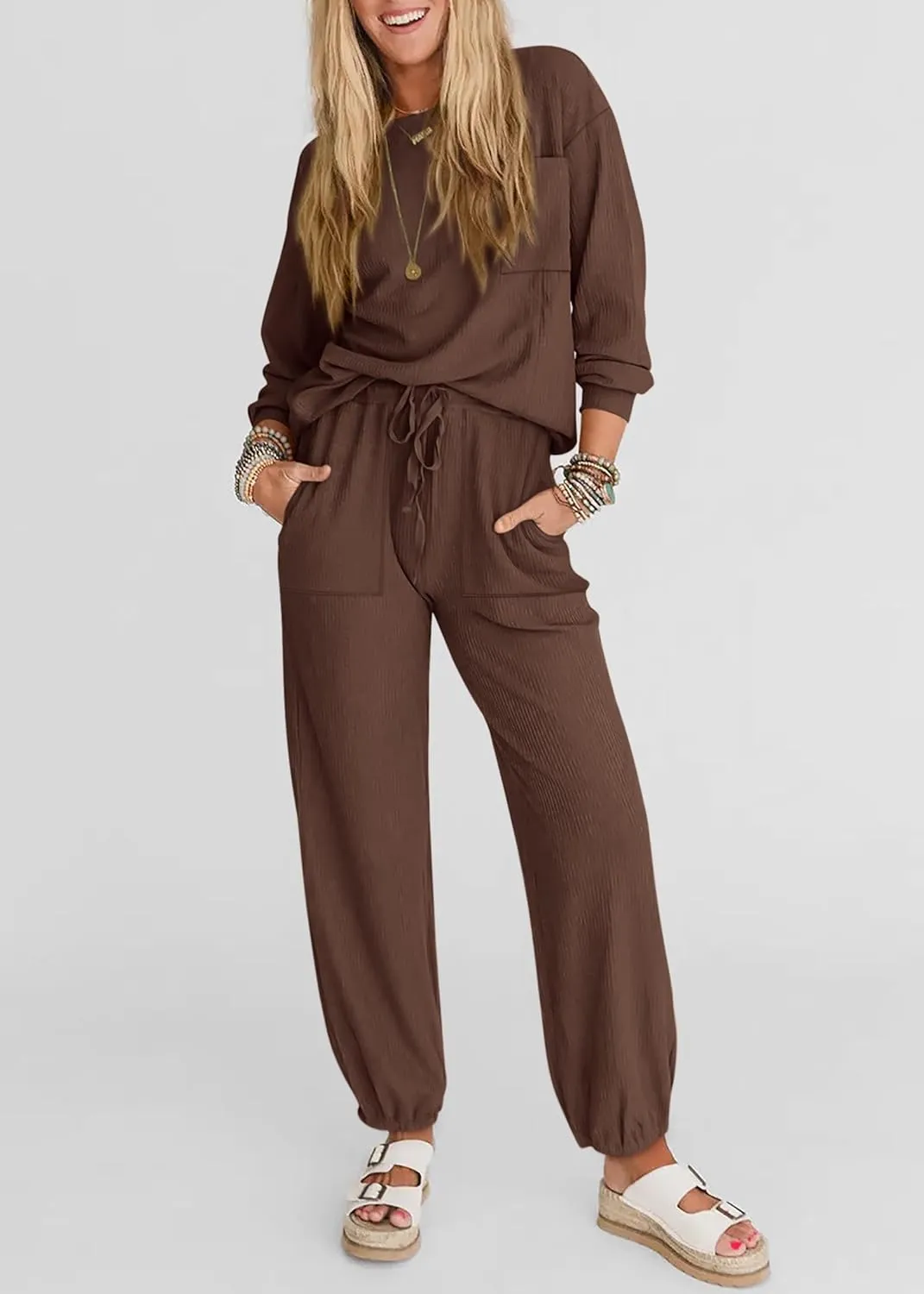 KIRUNDO Lounge Sets for Women Travel Airport Outfits Lightweight Tops Drawstring Pants Tracksuit Jogger Set Postpartum