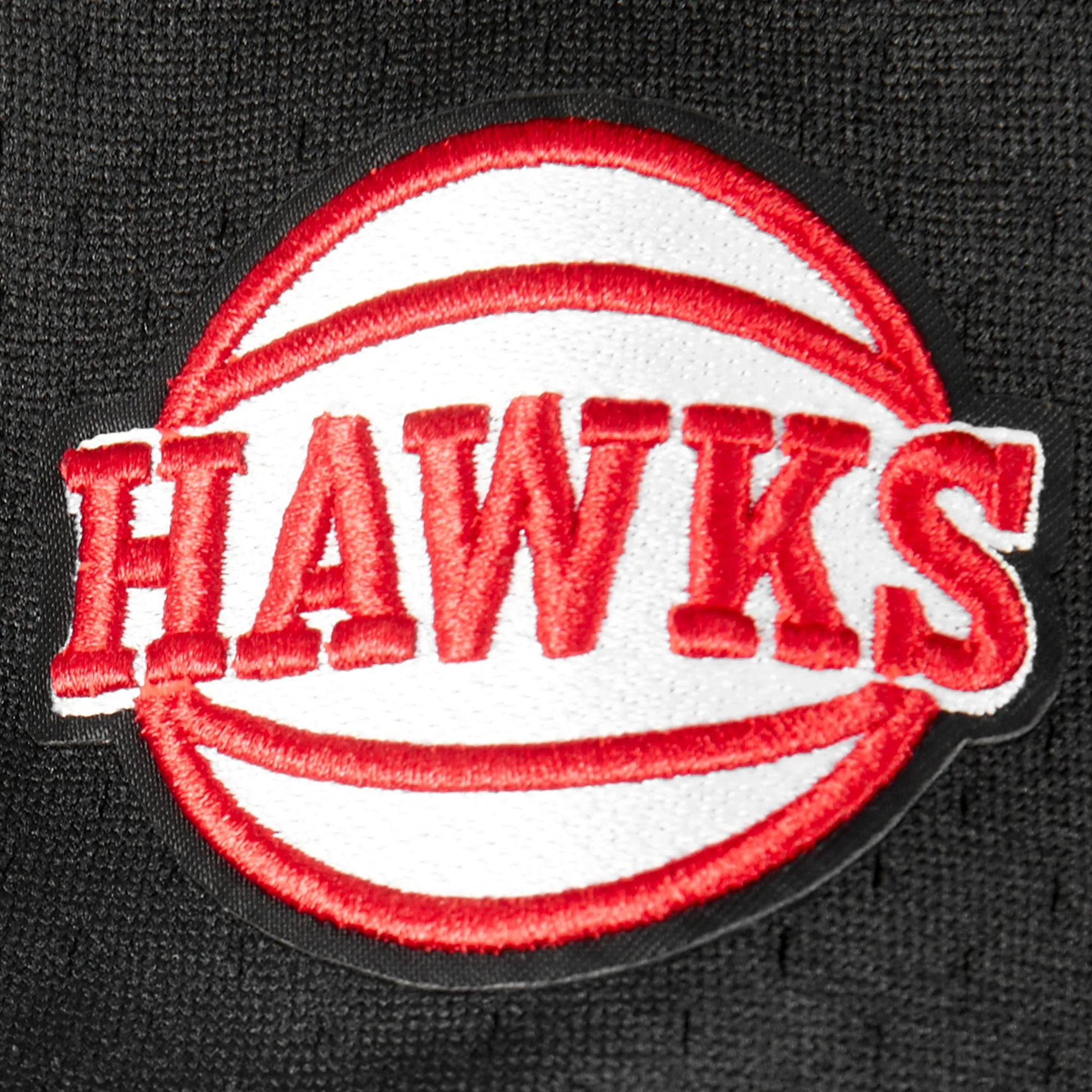 NBA ATLANTA HAWKS CLASSIC LITTLE BOYS MESH BUTTON DOWN SHIRT (BLACK/RED)