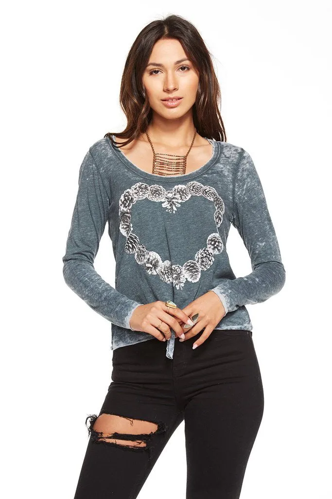 PINE CONE HEART TEE