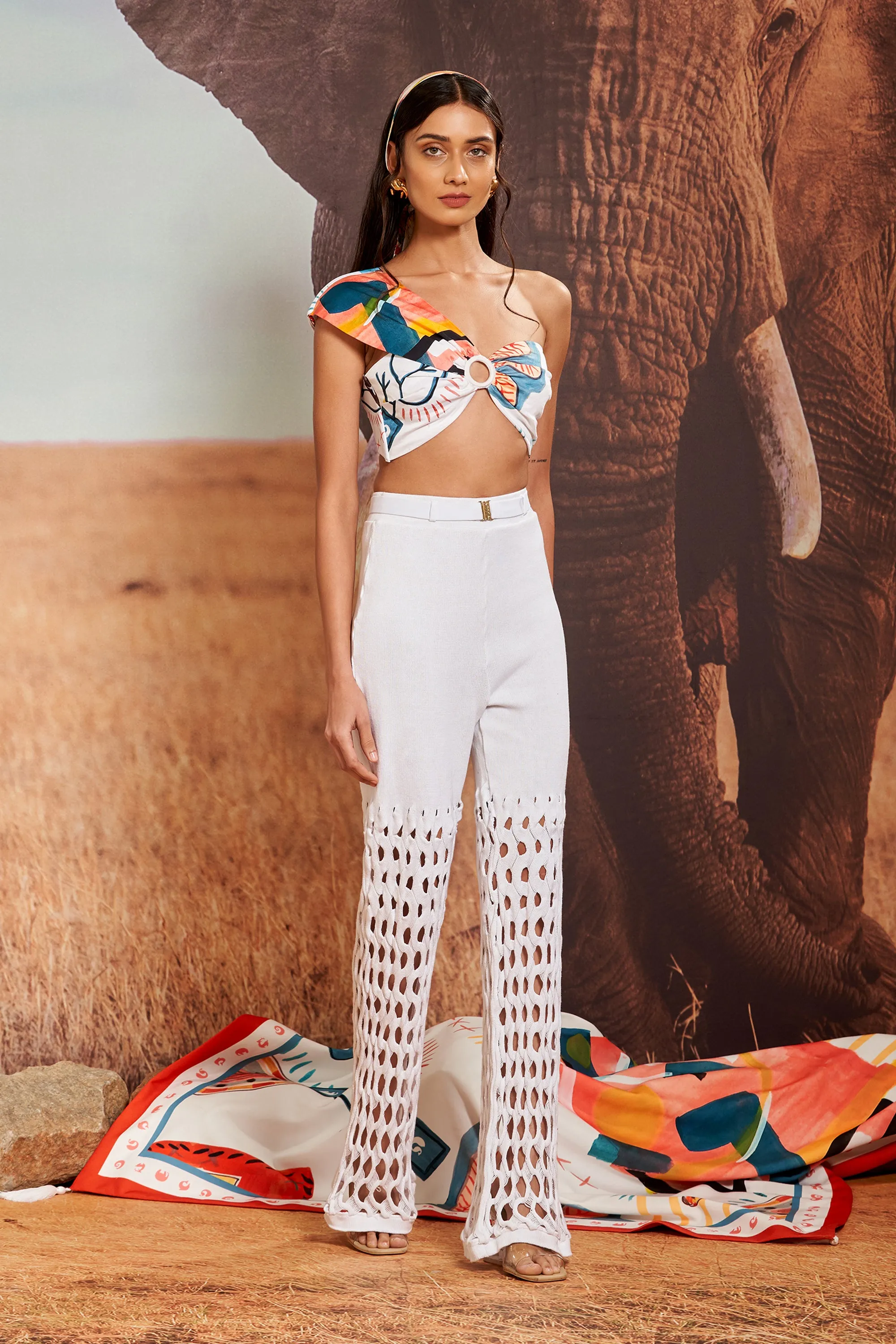 Surocco Circular Asymmetrical Top