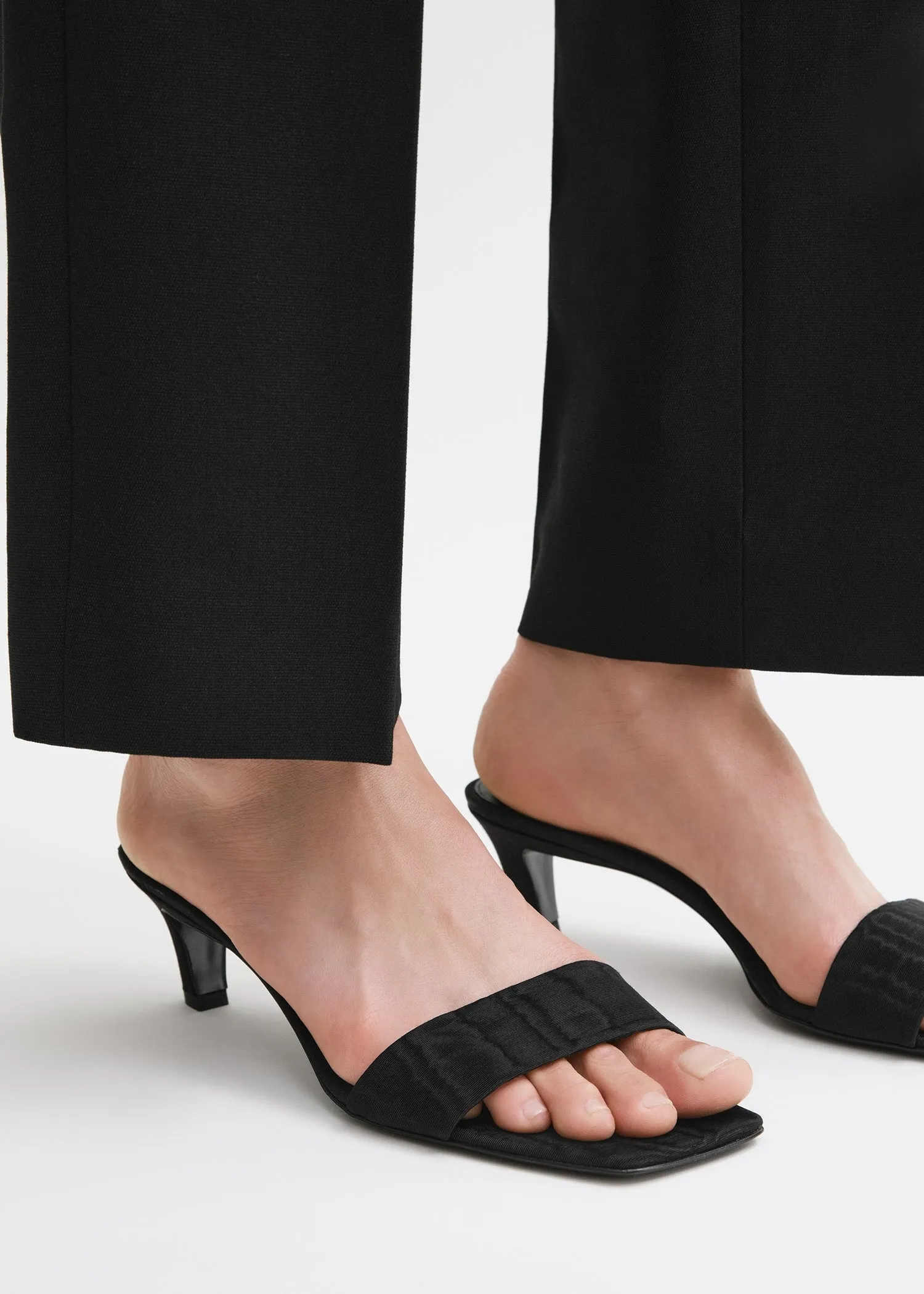 The Mule Sandal black