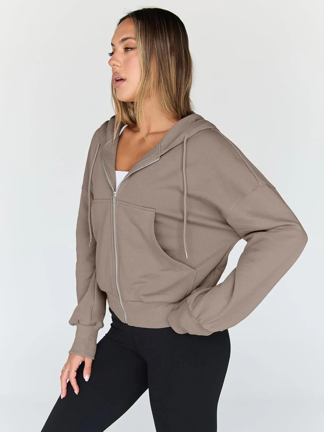 Trendy Queen Hoodies for Women Full Zip Up Cropped Sweatshirts Jackets Casual Comfy Gym Tops Fall Outfits Winter Clothes 2025