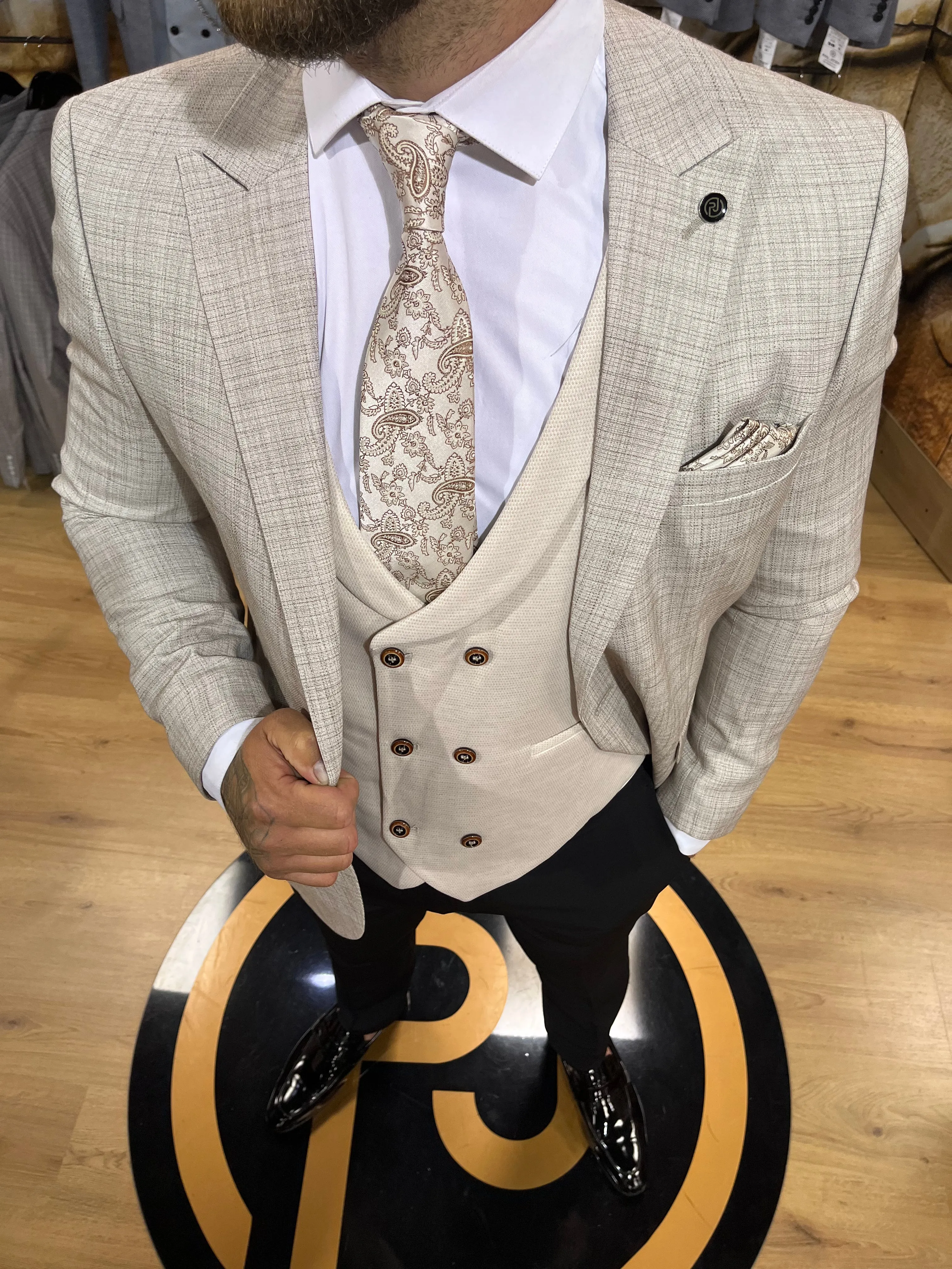 Vinco - Light Brown/Cream 3 Piece Suit