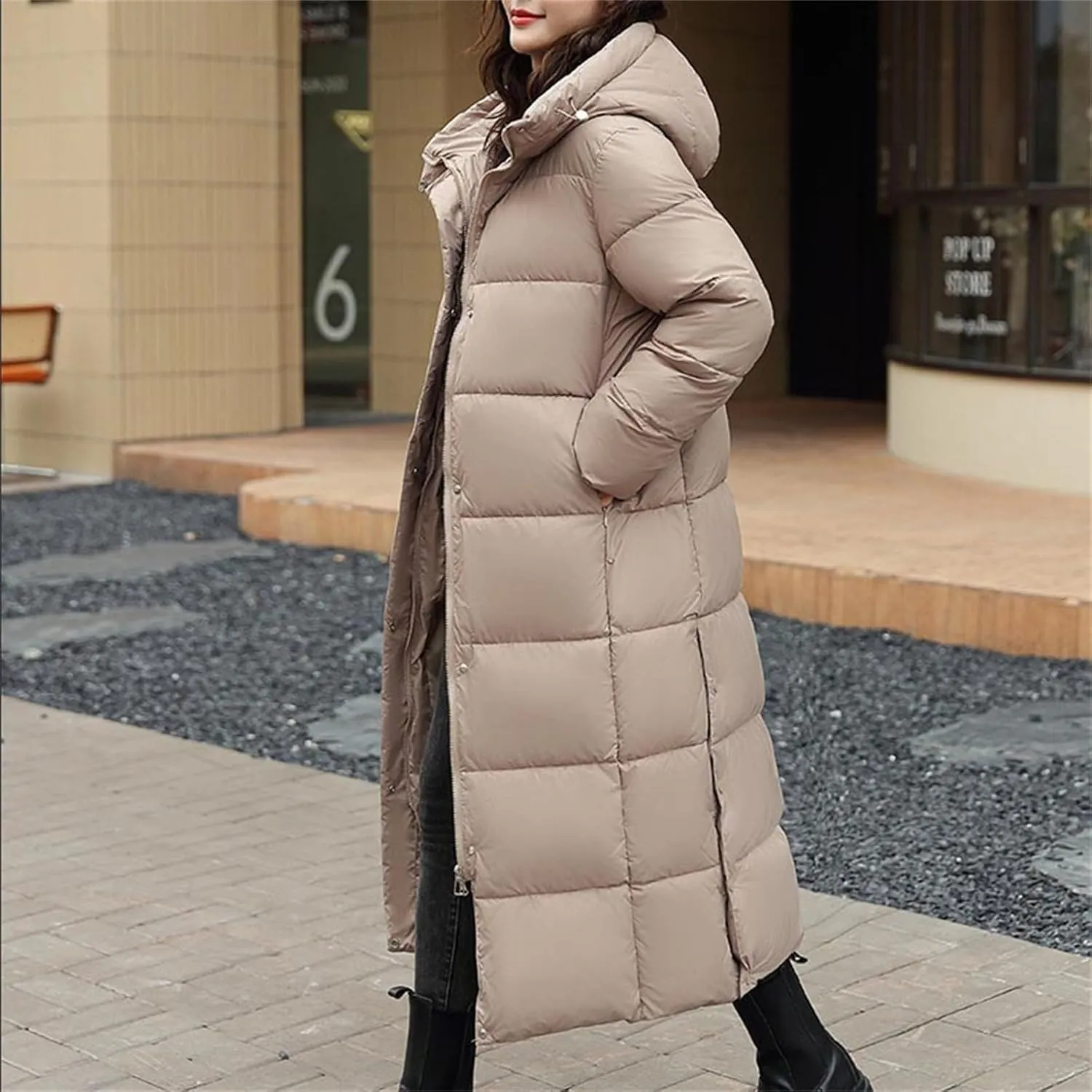 Women's Long Quilted Down Jacket Winter Thickened Hooded Zip Up Thermal Maxi Length Outwear Windproof Puffer Jackets