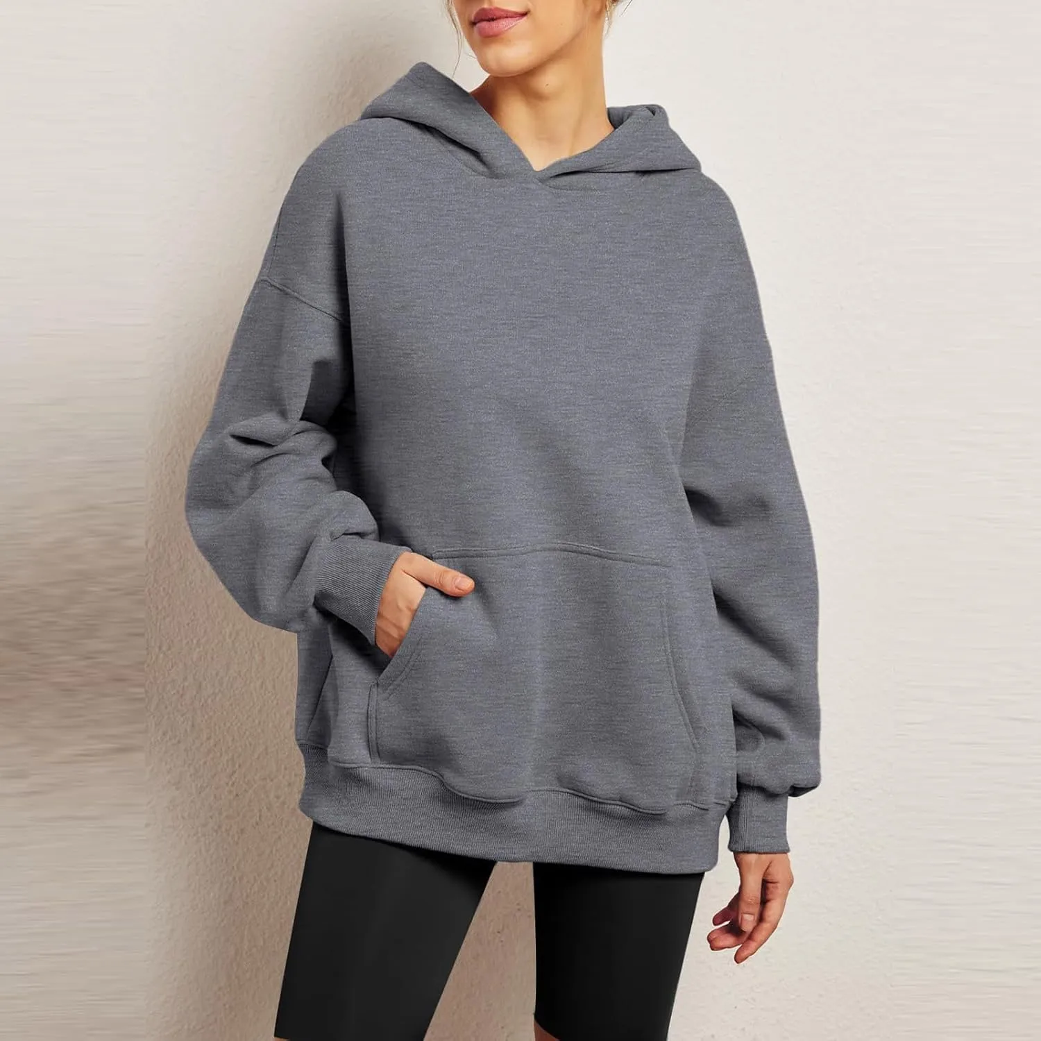 Womens Oversized Hoodie Long Sleeve Drop Shoulder Baggy Sweatshirts Lightweight Pullover Tops Fall Outfits w/Pockets