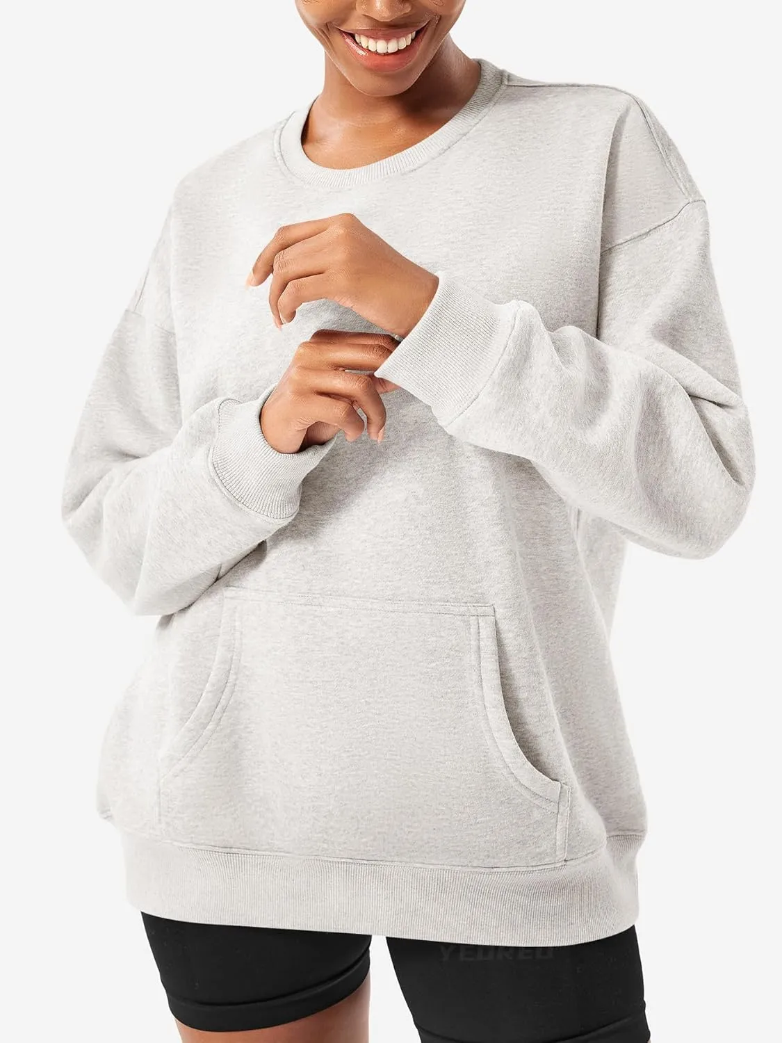 YEOREO Womens Oversized Sweatshirts Hoodies Crew Neck Pullover Jocely Fleece Long Sleeve Shirts with Pocket