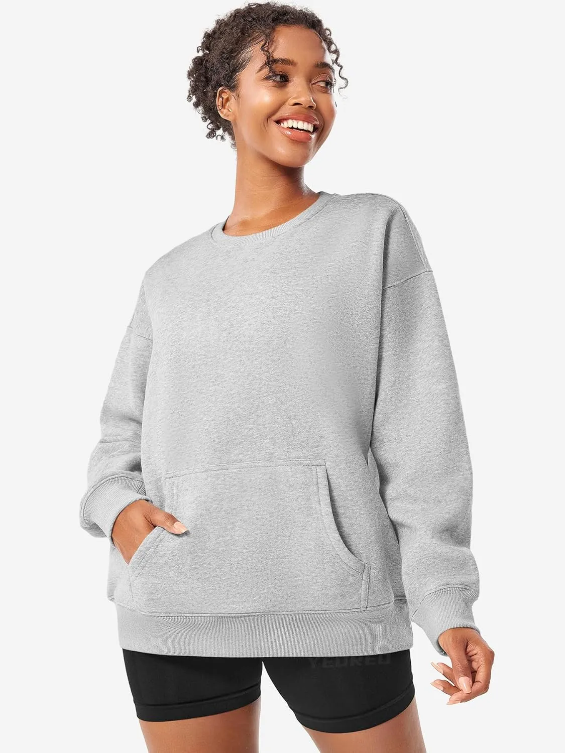 YEOREO Womens Oversized Sweatshirts Hoodies Crew Neck Pullover Jocely Fleece Long Sleeve Shirts with Pocket