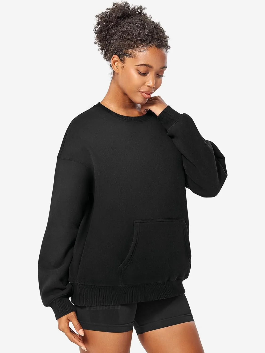 YEOREO Womens Oversized Sweatshirts Hoodies Crew Neck Pullover Jocely Fleece Long Sleeve Shirts with Pocket