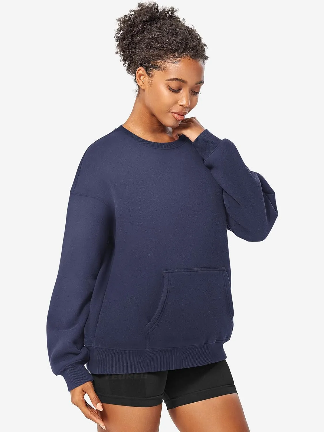 YEOREO Womens Oversized Sweatshirts Hoodies Crew Neck Pullover Jocely Fleece Long Sleeve Shirts with Pocket